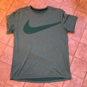 Green Nike Breathe dri fit t shirt